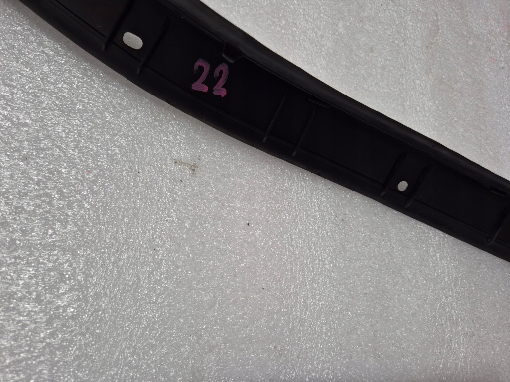 фото №6, Bmw f30 f31 f32 f33 f36 прокладка крыла левая 7264273 защита резиновый элемент oem