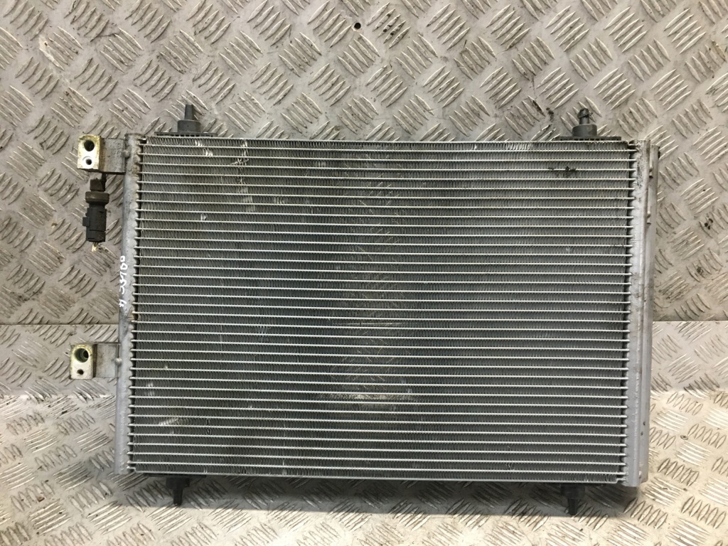фото №1, Citroen c5 i 2.0 hdi радиатор кондиционера