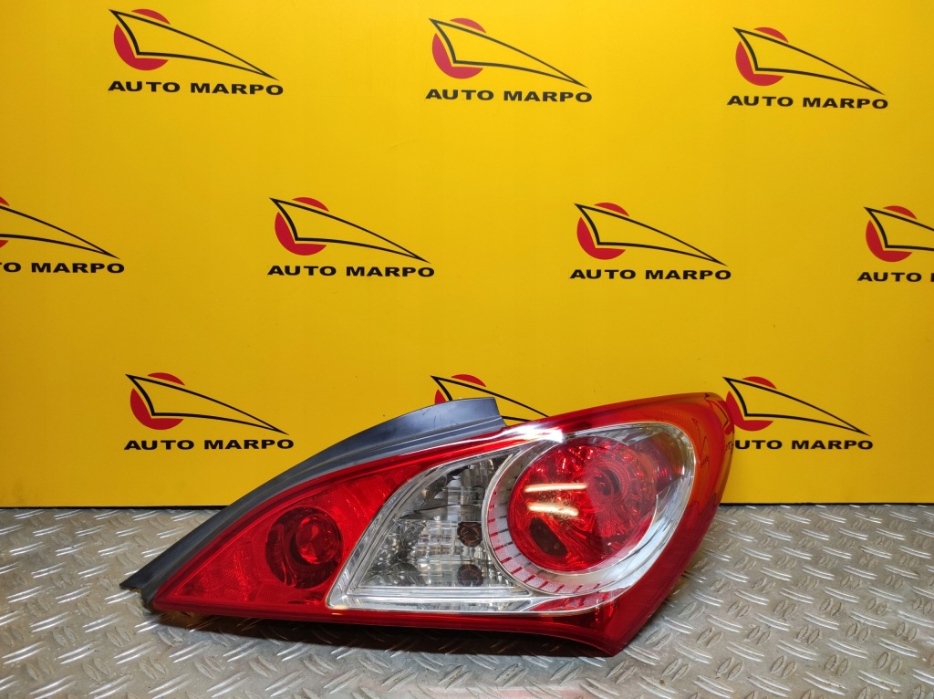 фото №2, Hyundai genesis coupe 2008-2011 лампа задняя r usa