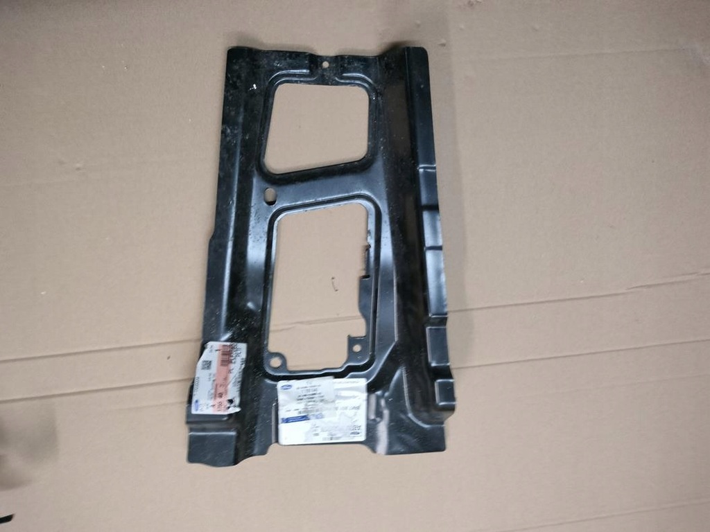 фото №1, Кронштейн крыла перед левый ford ranger новый оригинальный номер