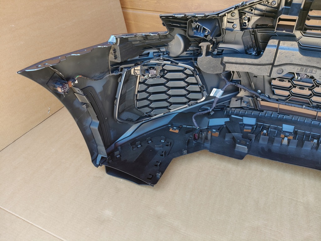 фото №14, Audi a3 8y s-line 6xpdc бампер перед новый