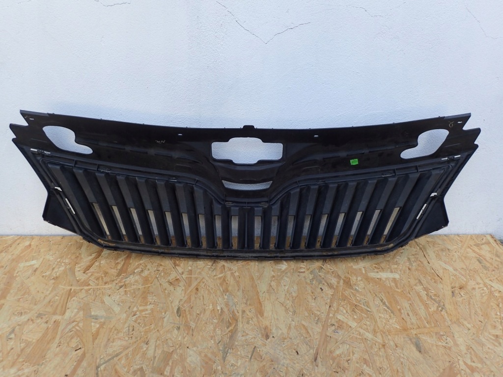 фото №2, Решітка радіатора решітка радіатора skoda rapid 5ja 2012-2016r 5ja853668