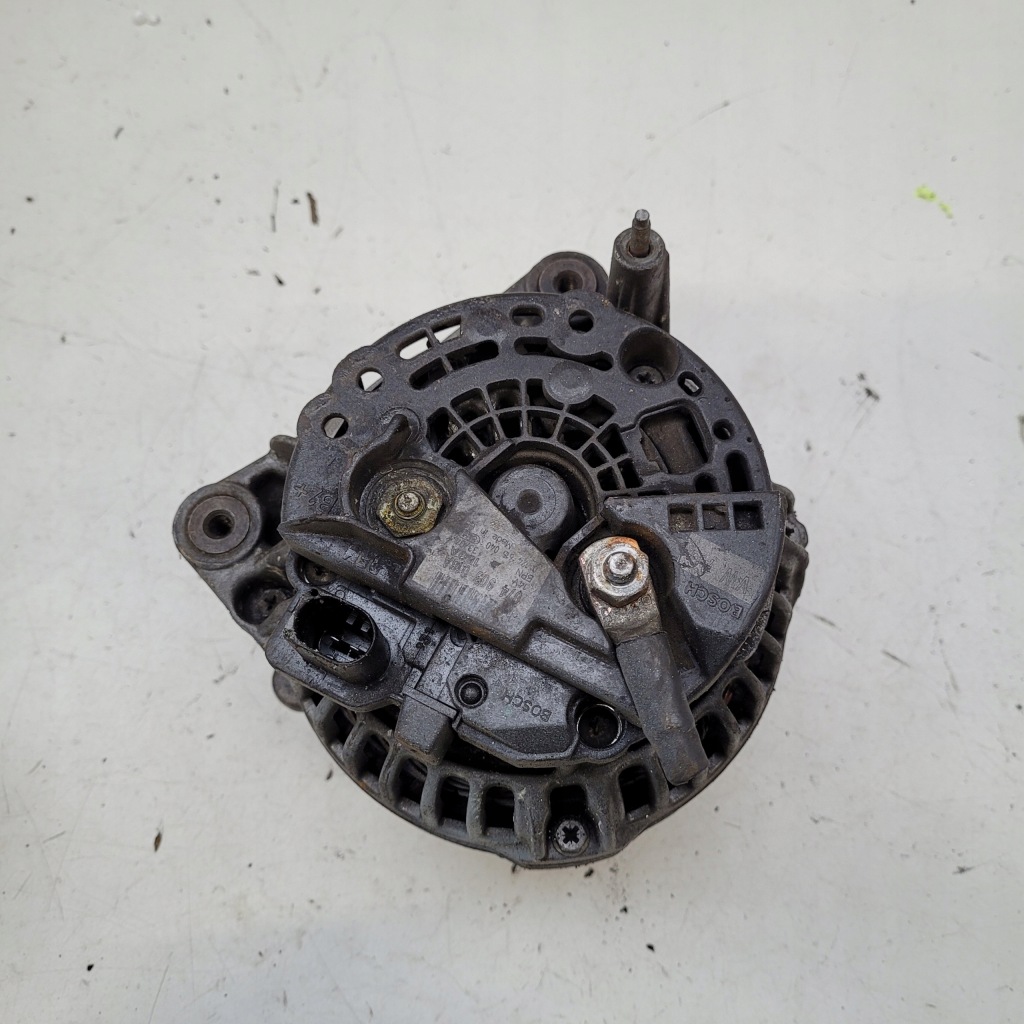 Генератор vw sharan touareg 2.0 2.5 tdi 2.8 vr6 в Україні