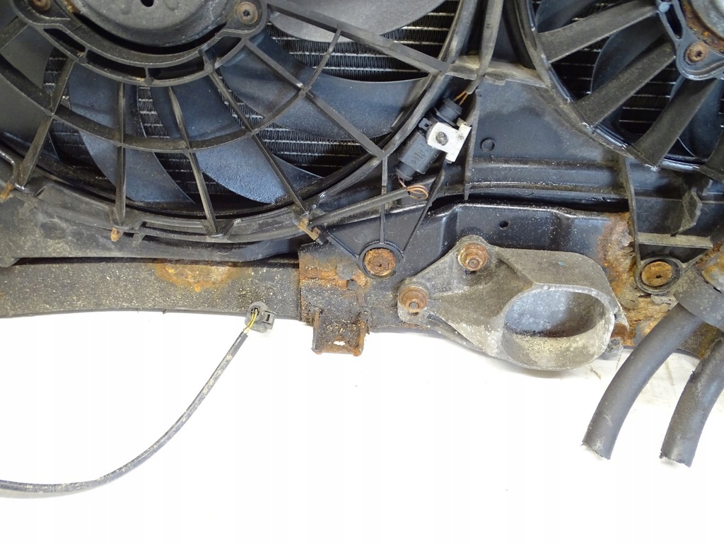 фото №9, Pas передній підсилювач радіатор вентилятор seat exeo 2.0 tdi автоматична коробка передач ndj