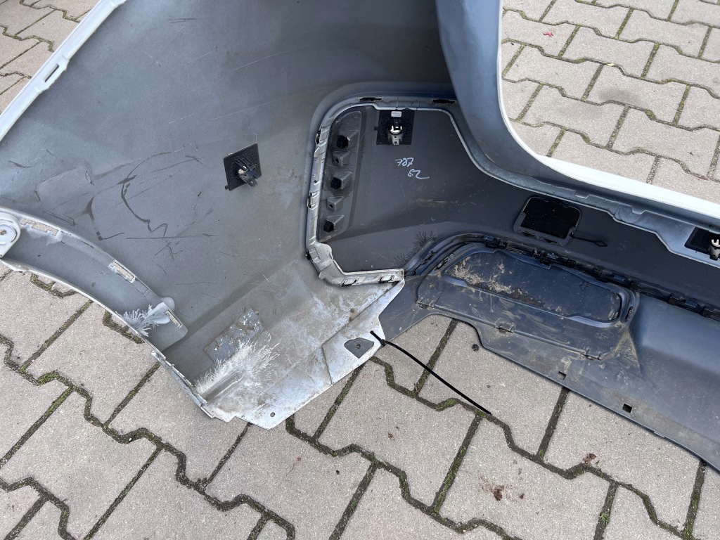 Бампер задняя задний bmw x1 u11 m набор цвет a300 Цена