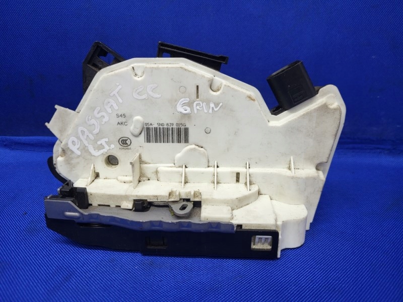 фото №1, Замок двері лівий задня vw passat cc 6pin