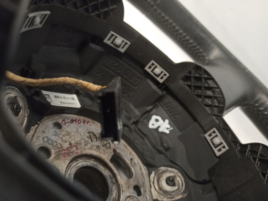 фото №12, Audi a4 b8 воздуховод мультифункция 8k0419091b