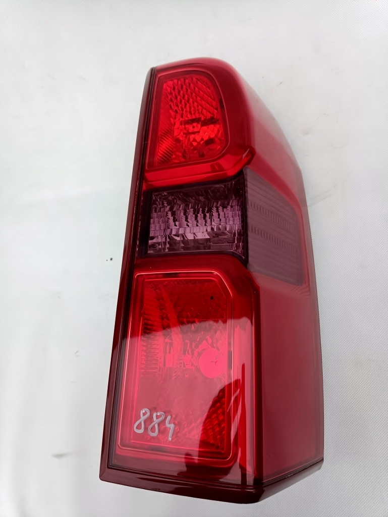 фото №1, Nissan patrol gr y61 lift лампа правая задняя задняя eu