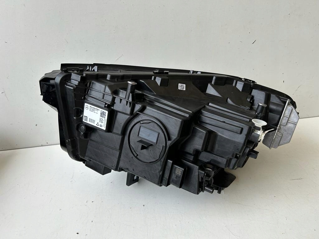 Mercedes gla 247 фара правый  multibeam led 2479068401 в Украине