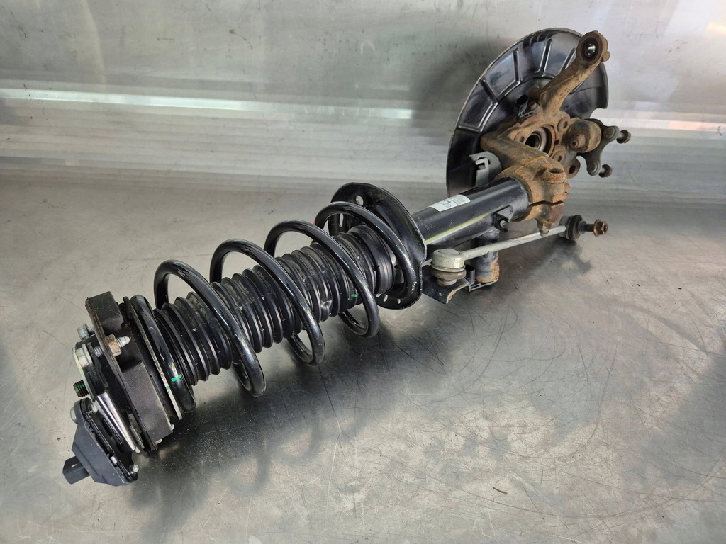 фото №11, Vw eos амортизатор передний правый поворотный кулак mcperson 3c0413031d