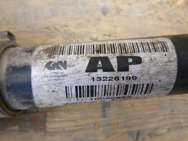 Приводной вал левая opel insignia 2.0 cdti aut. 13228199 Цена