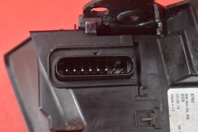 фото №6, Замок двері правий задня задній gx73-249944-ad jaguar xe 14-19