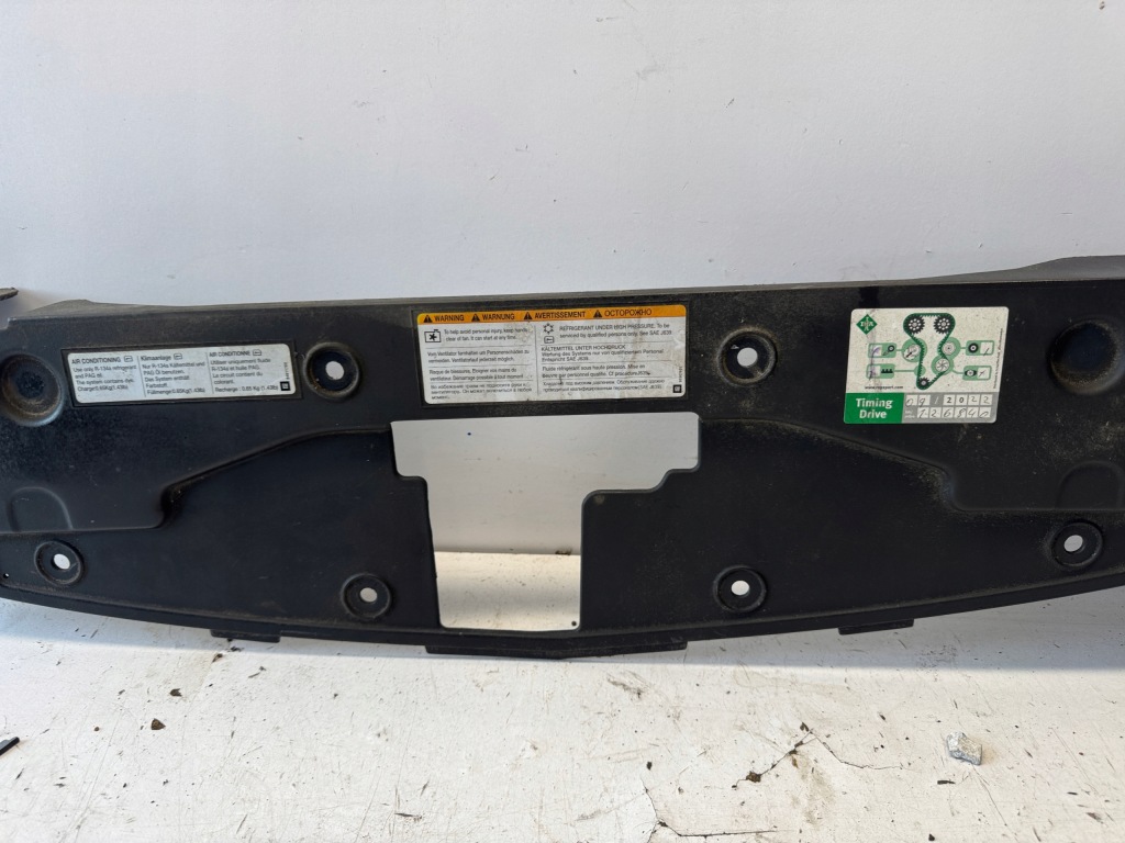 Chevrolet orlando верхній захист поперечина передній пластик поперечина Доставка