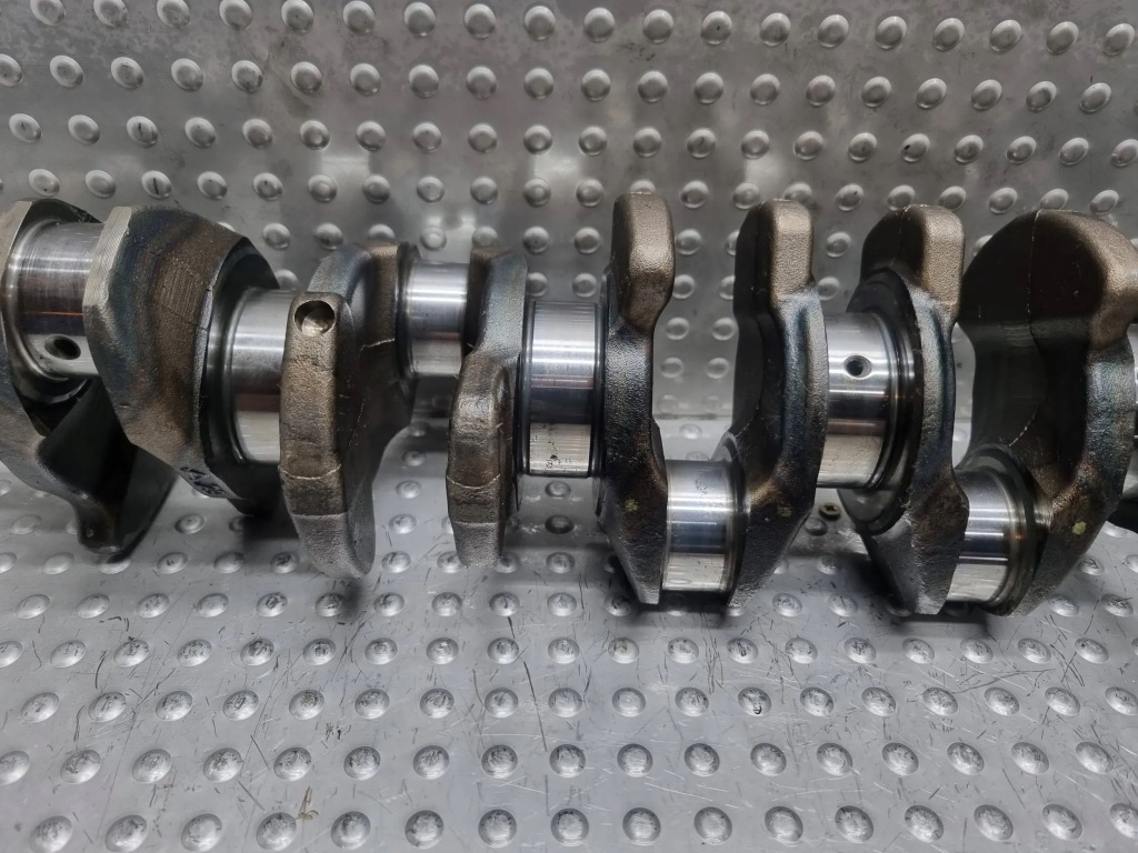 Wał колінчастий 7792608 bmw e90 e91 e60 e61 рестайлінг  x5 e70 x6 e71 x3 3.0 d 306d3 Недорого