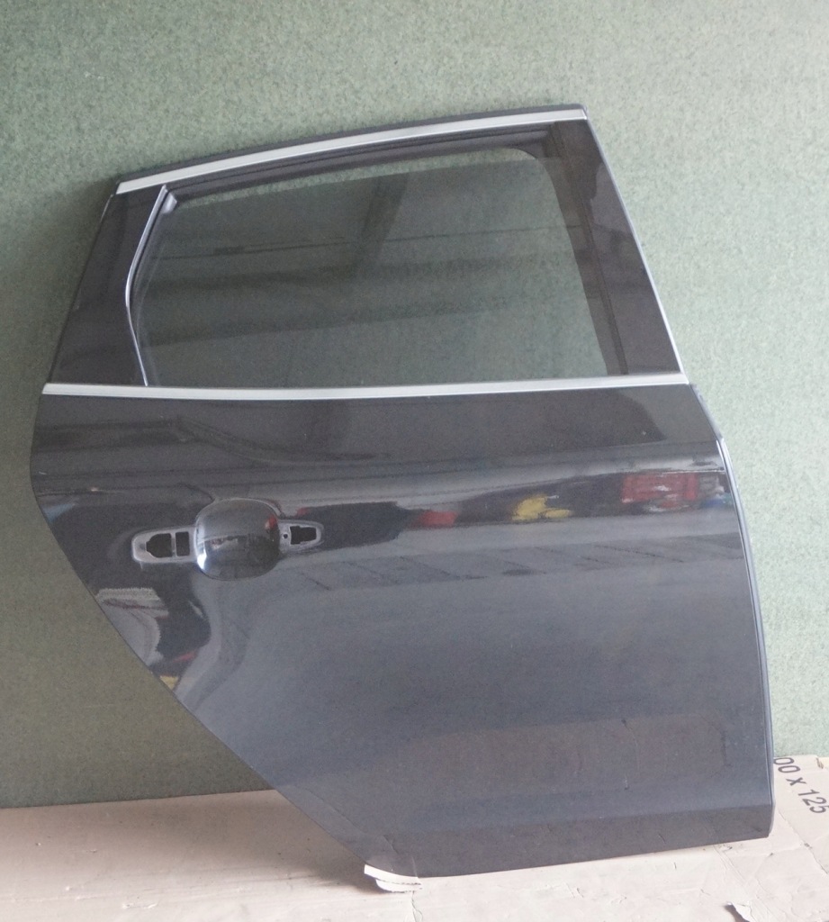 фото №1, Дверь правое задняя volvo v40 v40cc 452-46