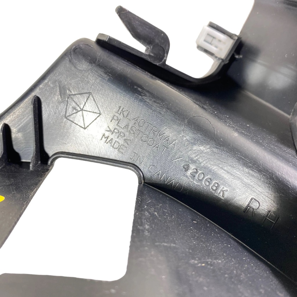 фото №6, Dodge charger 2022 правая сторона накладки пороговые, накладки