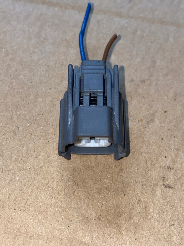 фото №1, Штекер колодка соединитель 2 контакты штекер p38 toyota