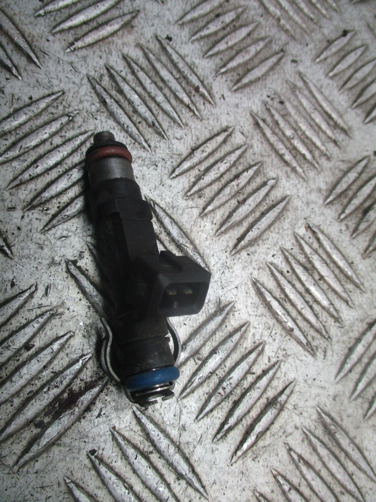 фото №3, Форсунка dacia logan i 1.4 8200227124