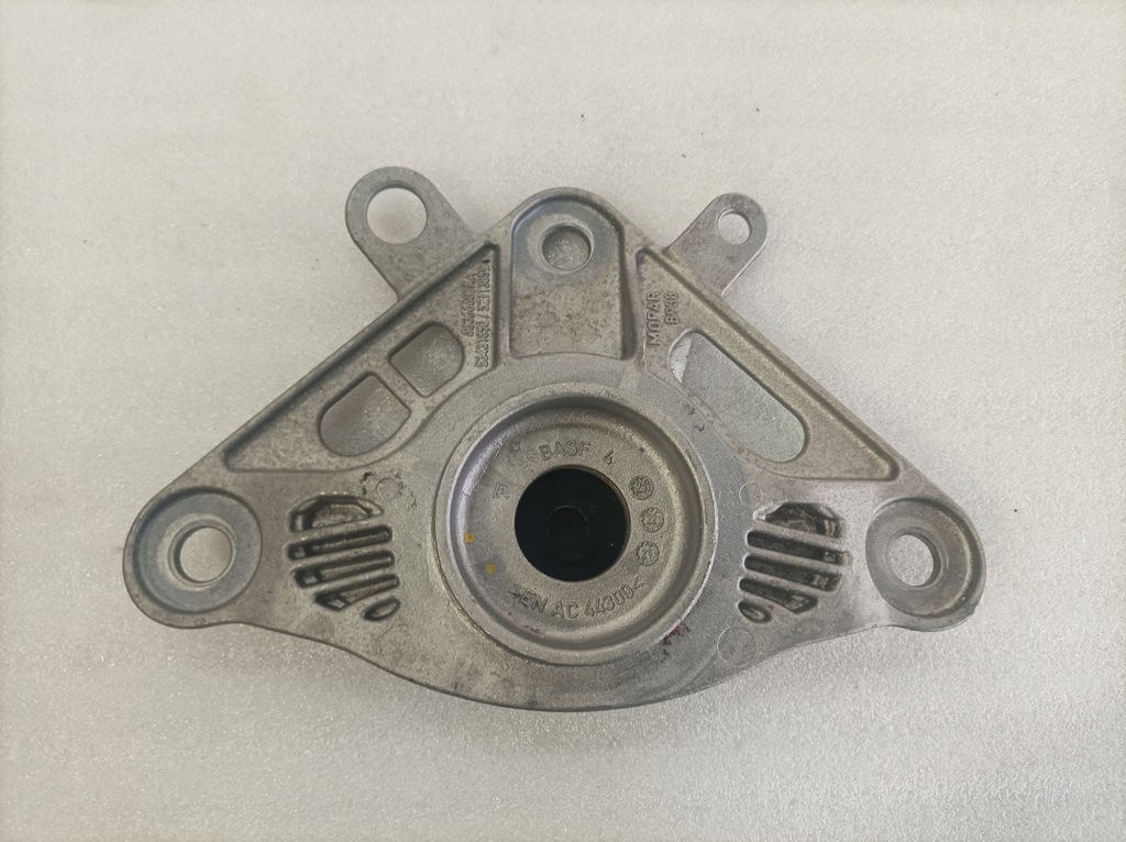 фото №1, Jeep renegade кронштейн амортизатора лівий перед 68366607aa