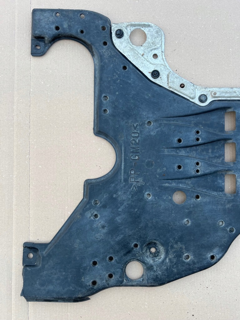 Lexus is 3 плита накладка двигателя коробки низ  нижняя подвеска 51442-53050 с Разборки