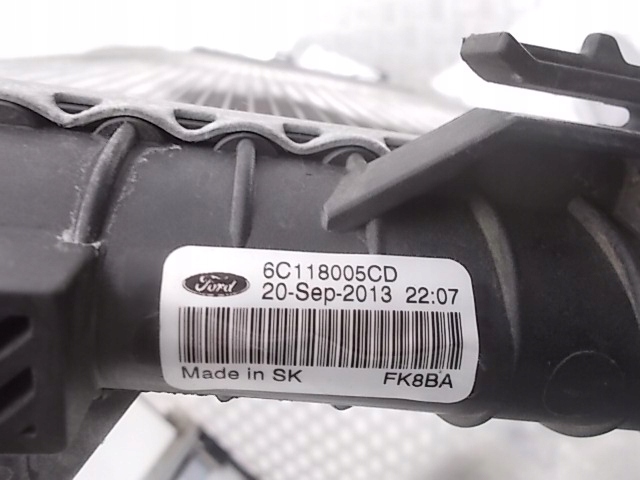 Ford оригинальный номер 6c11-8005-cd радиатор воды с Разборки