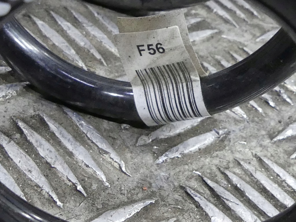 фото №11, Mini f55 f56 f57 пружина підвіска задня різні!