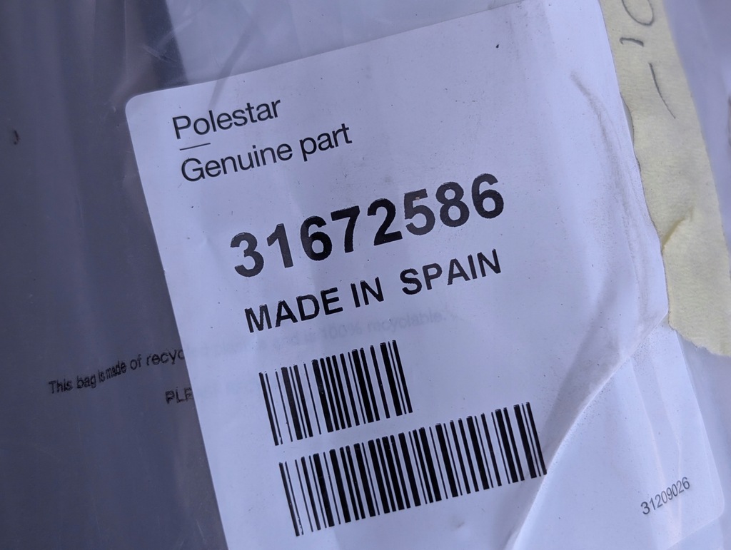 фото №9, Молдинг защита стекло лобовое стойка крыша правая polestar 2 ii