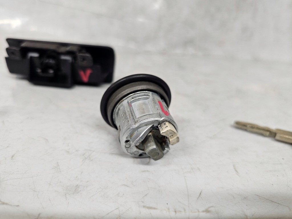 фото №8, Bmw seria 5 e39 lift вкладка замка замка запалювання ключ 1095820 6933729