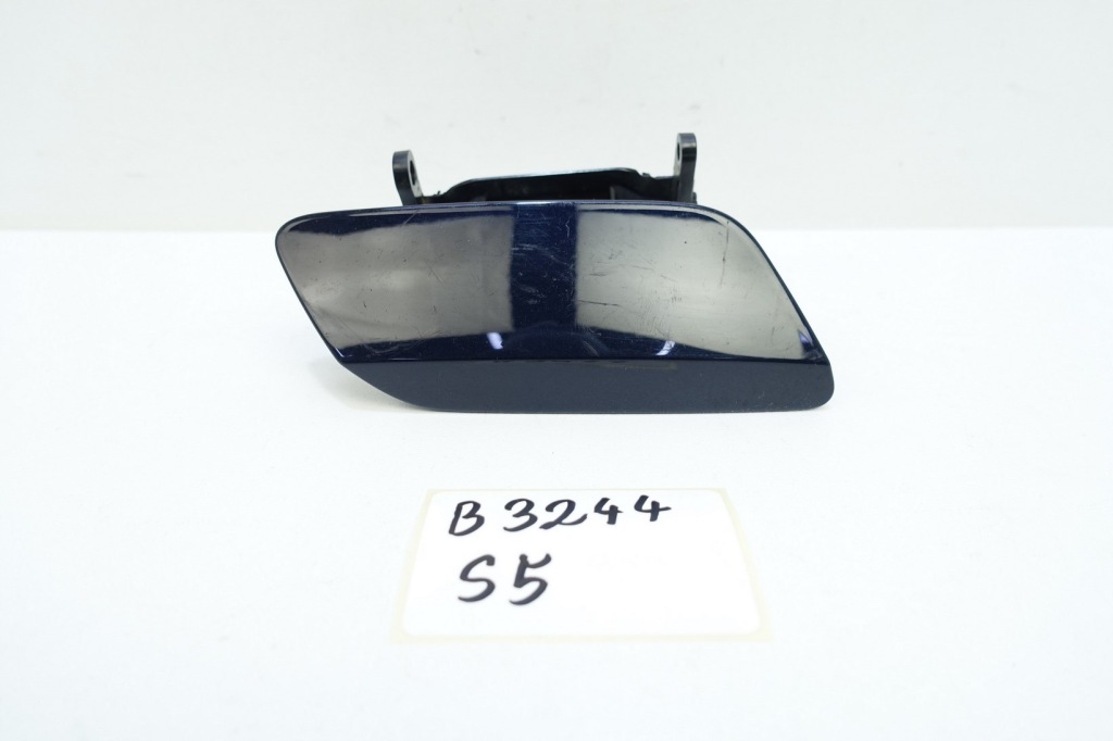 фото №1, Заглушка розпилювача права audi a6 c8 4k0807788b