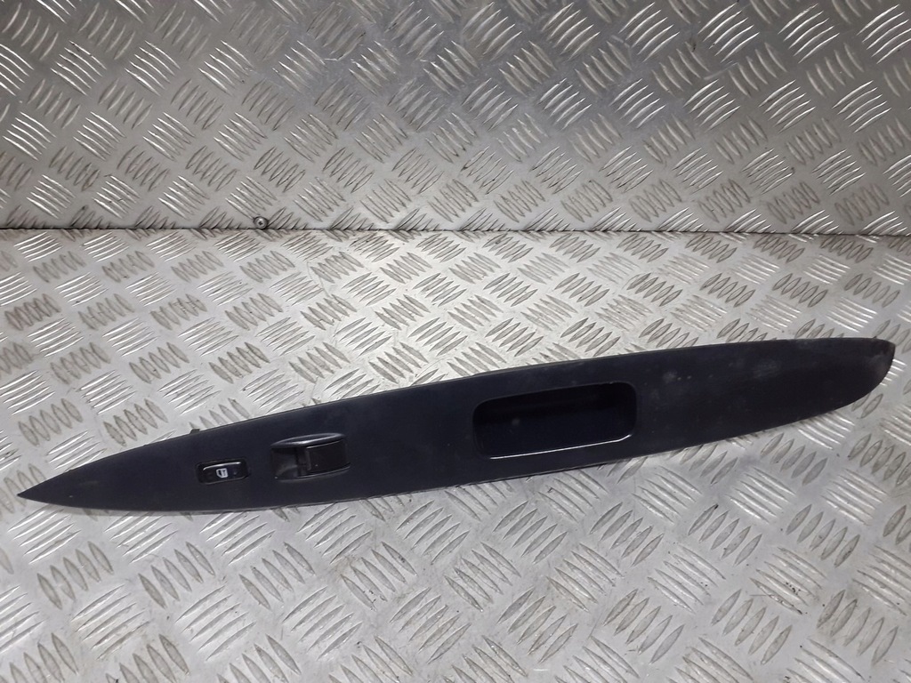 фото №1, Панель скло правий перед toyota scion xa