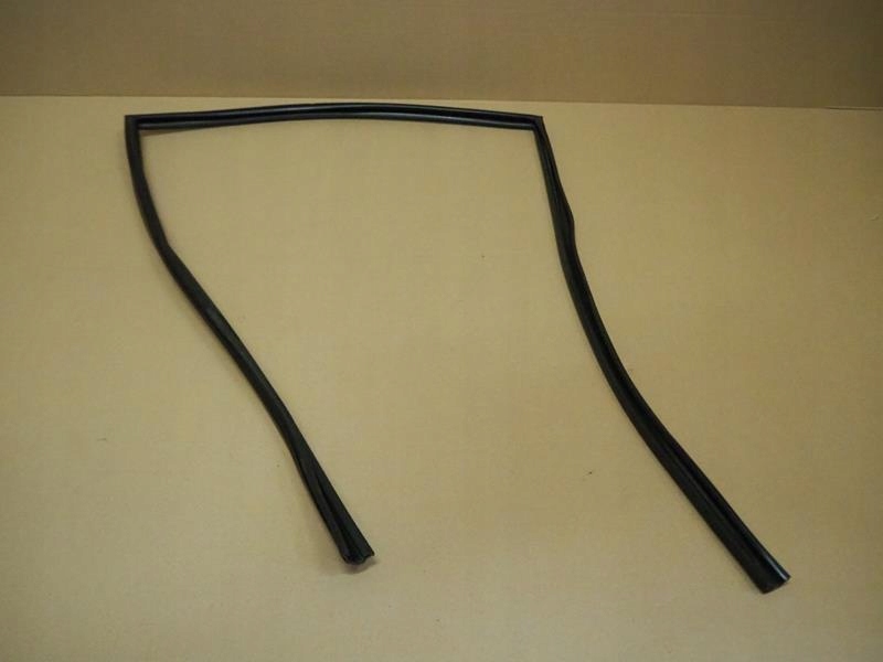 фото №1, Прокладка стекло дверь левая задняя mitsubishi l200