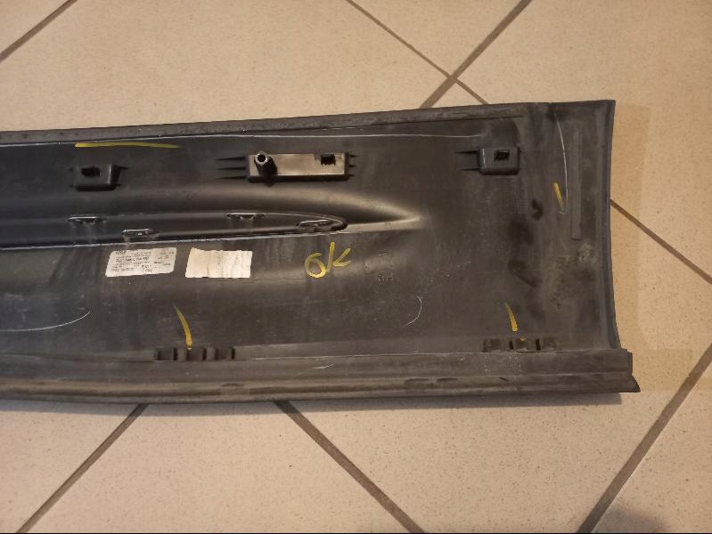 фото №8, Mercedes glb w247 a247 молдинг двері права задня