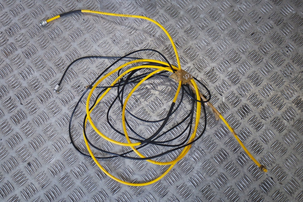 фото №1, Жовтий шланг рівень bmw x5 g05 6878494