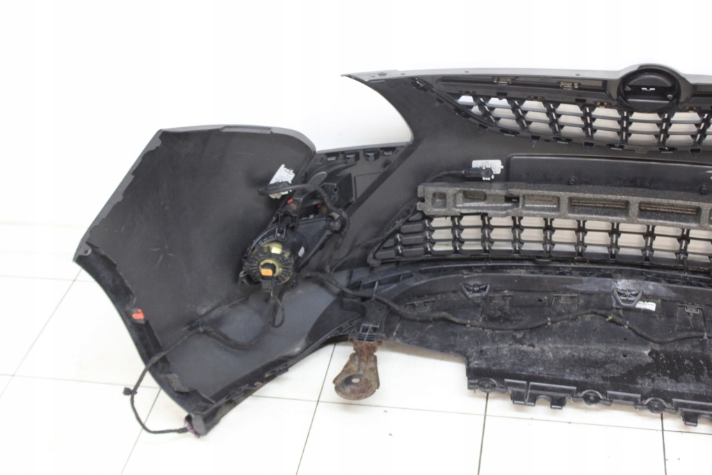 фото №10, Opel zafira c 12r- бампер перед передній z22c pdc