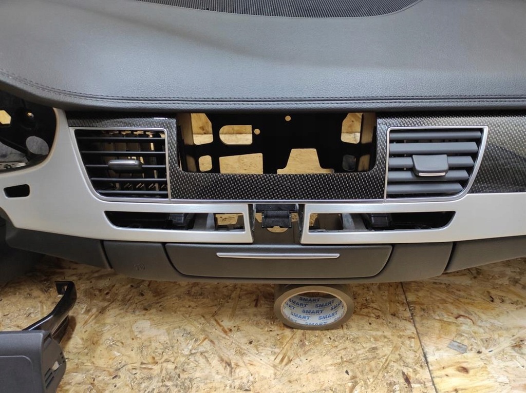 фото №8, Панель приладів приладова audi a8 s8 d4 карбон подушки безпеки