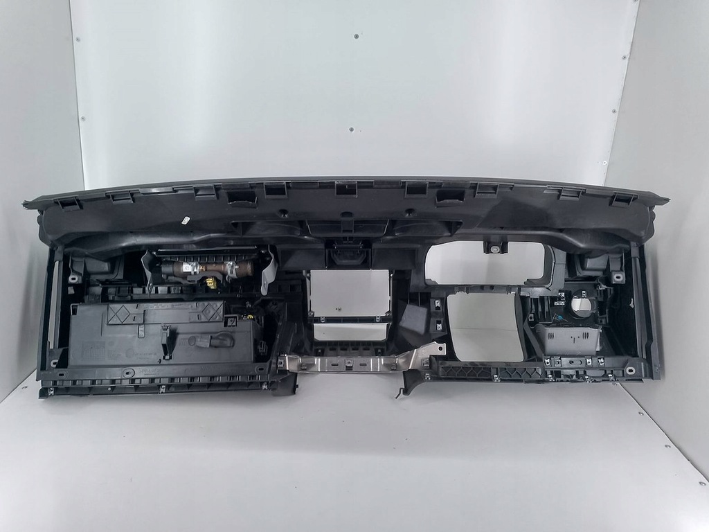 фото №15, Панель приладів приладова, консоль ,подушки безпеки датчик vw jetta v