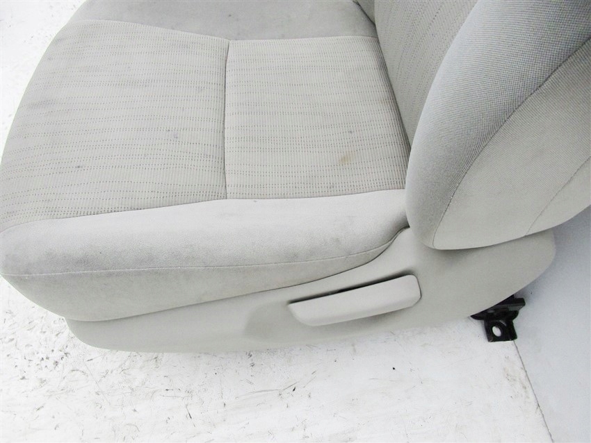 фото №5, Сиденье передний левый toyota auris i 5d 2006-2012 rok