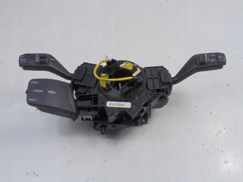 фото №1, Ford focus mk2 переключатель комбинированный лента lift 5d