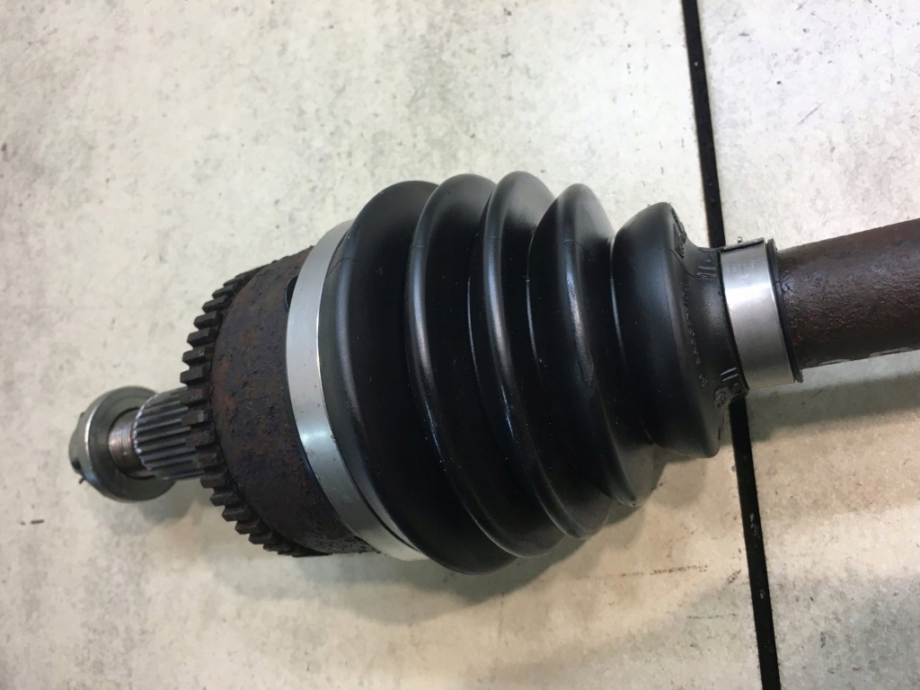 фото №8, Приводной вал правый перед discovery iii 2.7 td v6 автоматическая коробка передач