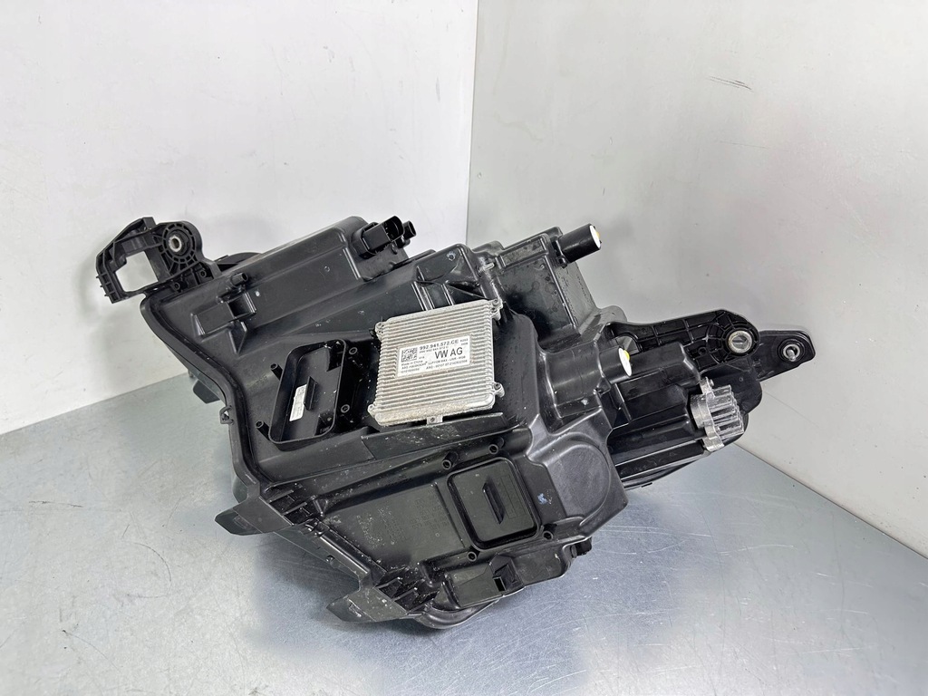 фото №8, Skoda kodiaq 2022 перед сторона правая лампа передняя 566941036 europa.