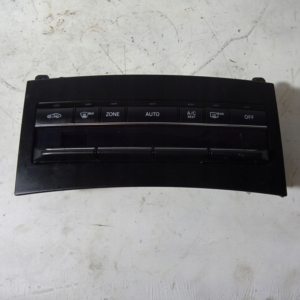 фото №1, Mercedes e w212 панель обдув a2129006627