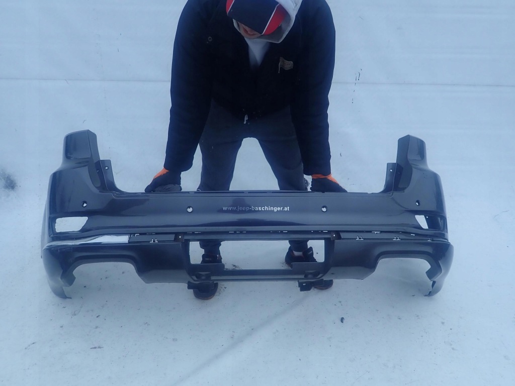 Купить Jeep grand cherokee summit srt бампер задняя pdc