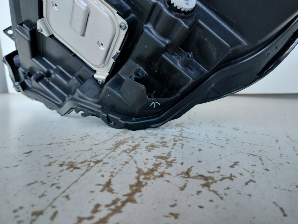 фото №11, Лампа права фара renault kangoo iv 21- full led