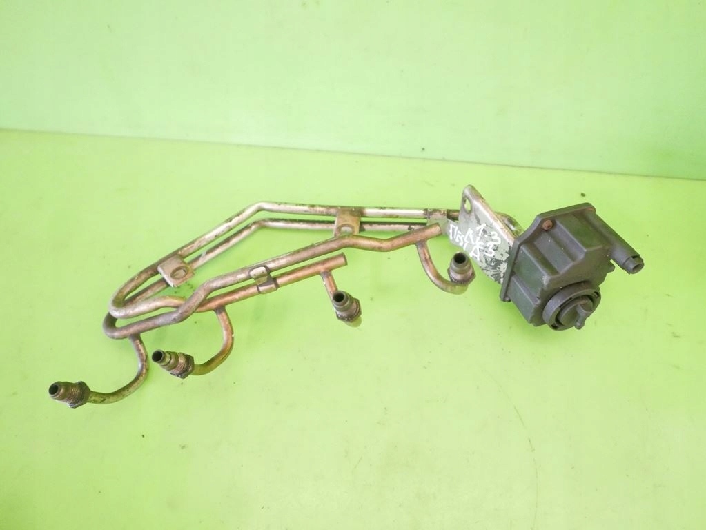 фото №8, Трубки повітря вторинного ford fiesta mk3 1.3 8v