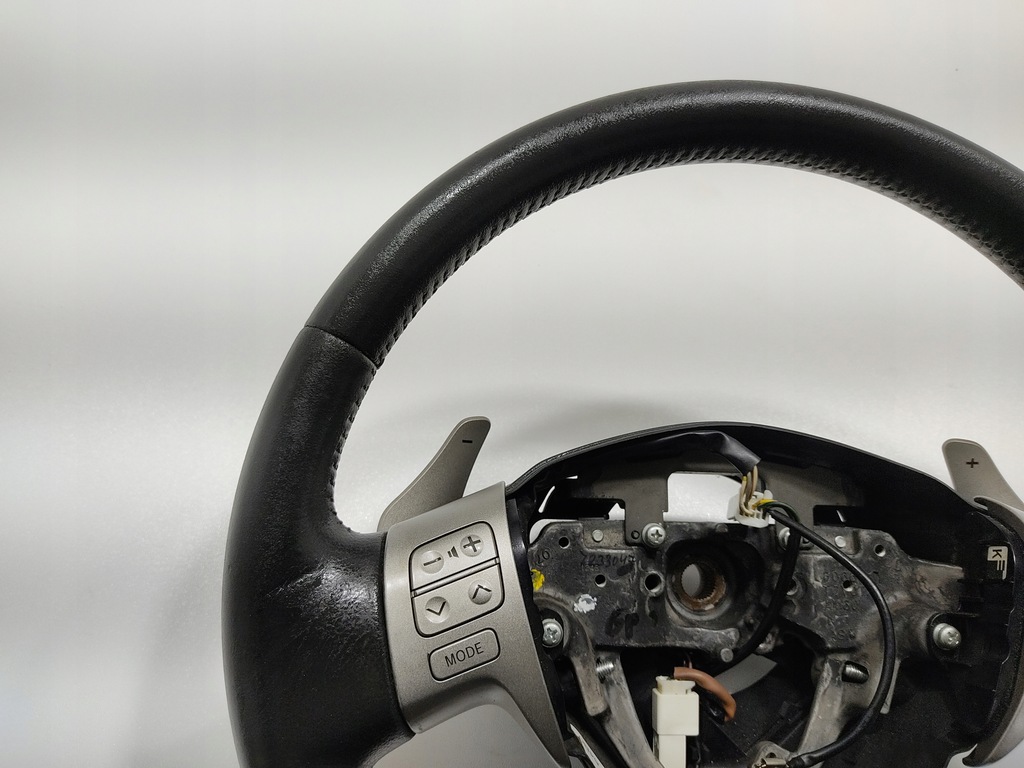 фото №7, Воздуховод многофункциональный лепестки переключения toyota auris i e15 2006-2009