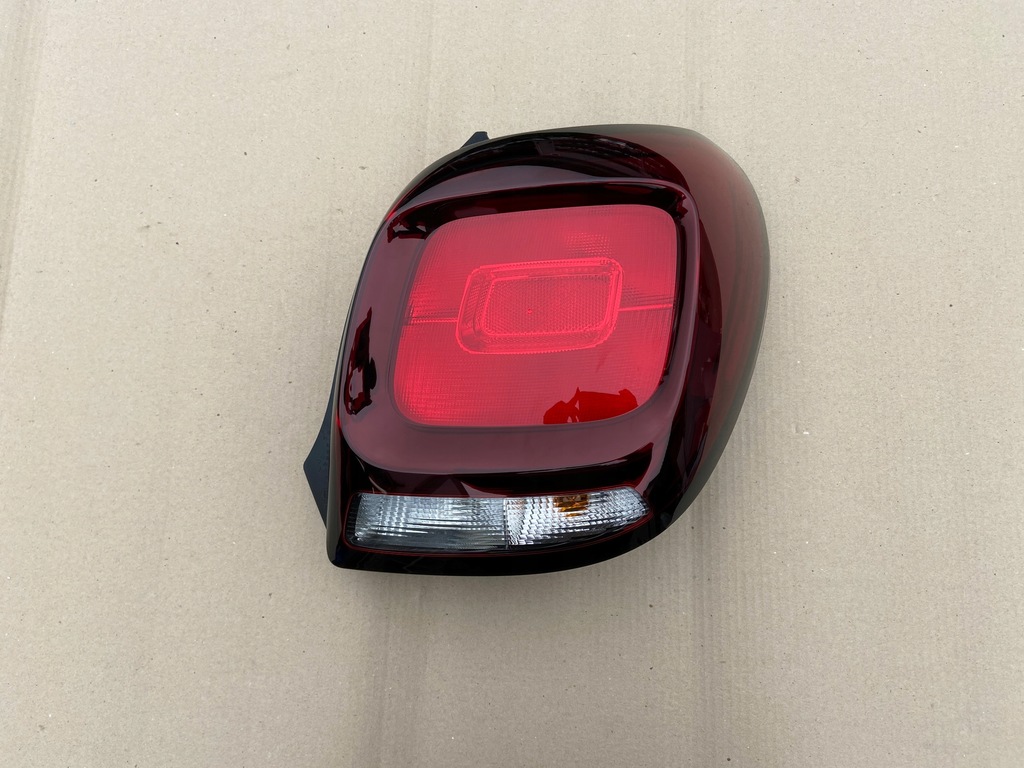 фото №1, Citroen c1 ii 14-21 лампа задня задня права тонована