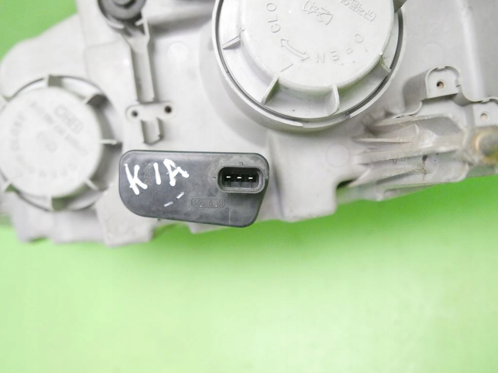 фото №7, Фара лампа правая перед kia carnival i fl 01-