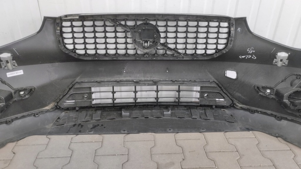 Бампер перед передний volvo xc40 r-design lift 22- Недорого
