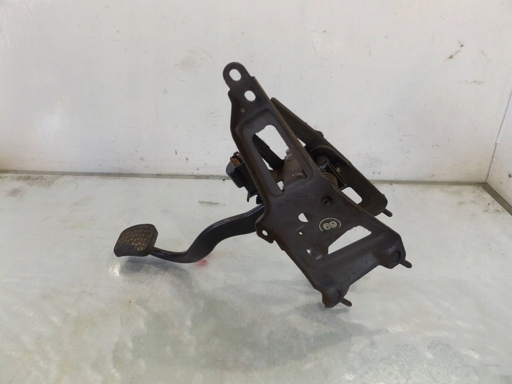 фото №2, Vectra b lift педаль гальма