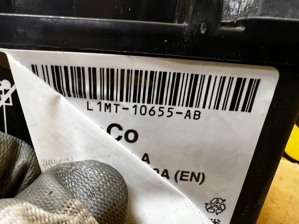 фото №5, Аккумулятор аккумулятор ford 12v 7.5 ah 100a